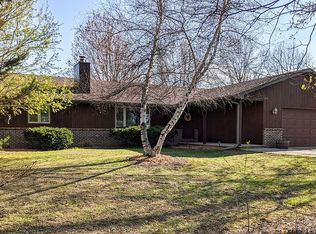 1003 Waupaca St, Fremont, WI 54940
