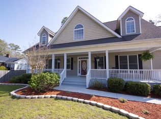 165 Cedar Ln, Newport, NC 28570