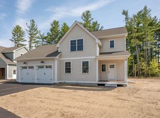 5 Wilderness Dr, Nashua, NH 03062