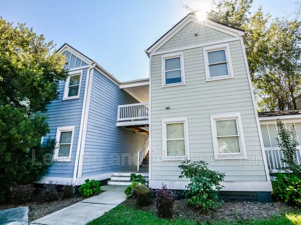16 Cannon St APT 202, Charleston, SC 29403