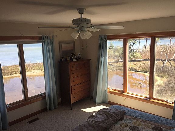 4th image of 843 Clark Point Dr