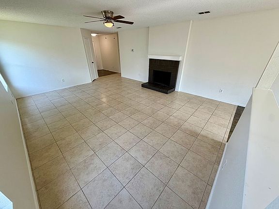5th image of 4249 Gray Fox Dr