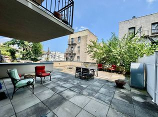 3161 37th St APT 2B, Astoria, NY 11103