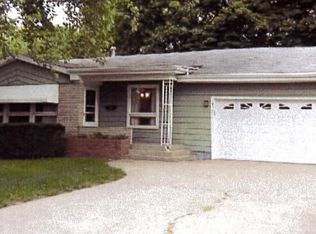 917 Brewster Ave, Beloit, WI 53511