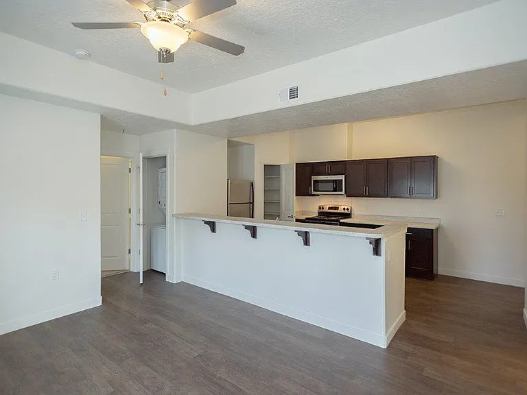 Ball Park Apartments — Photo 3