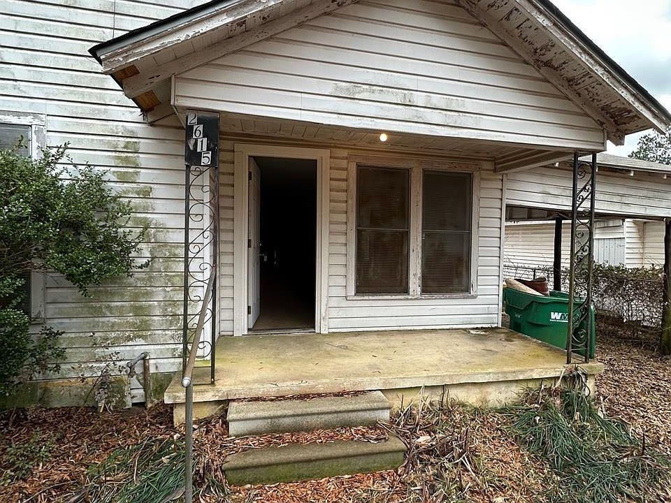 1st image of 2615 Liberty Ln