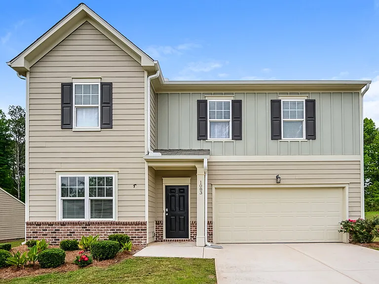 1083 Coldwater Dr — Photo 1