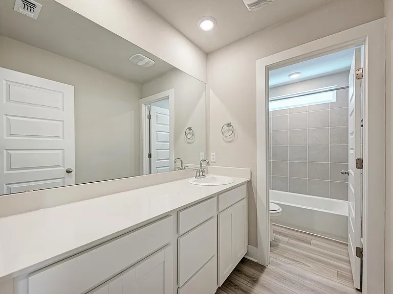 7203 Travertine Spring Dr — Photo 30
