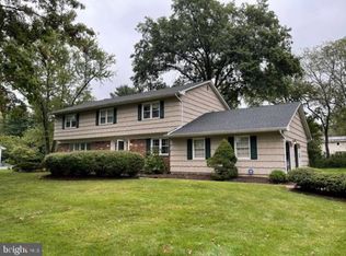 37 Van Wyck Dr, Princeton Junction, NJ 08550