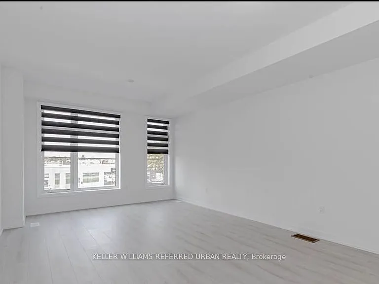 1579 Midland Ave — Photo 9