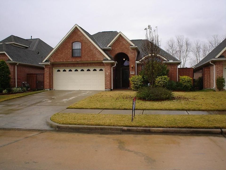 1st image of 4822 Julia Ct