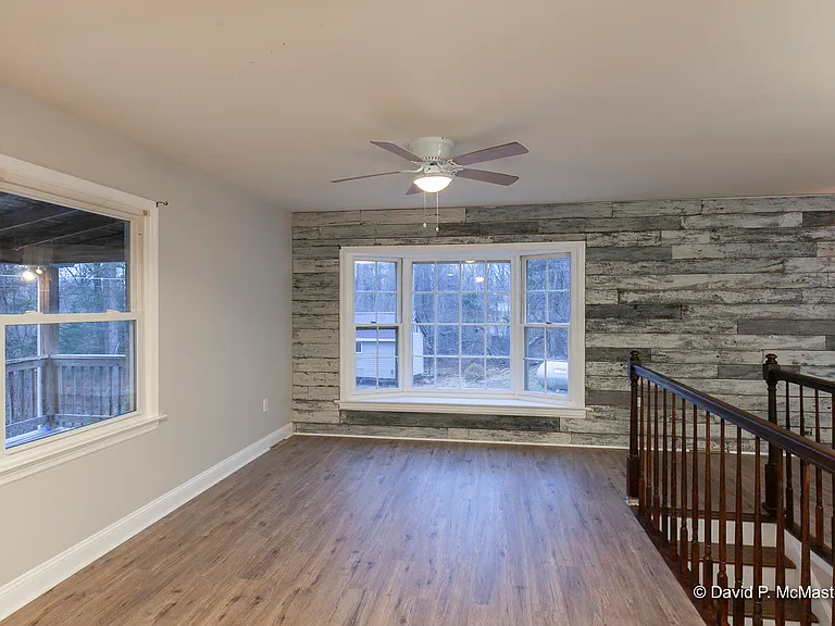 890 Keyes Gap Rd — Photo 3