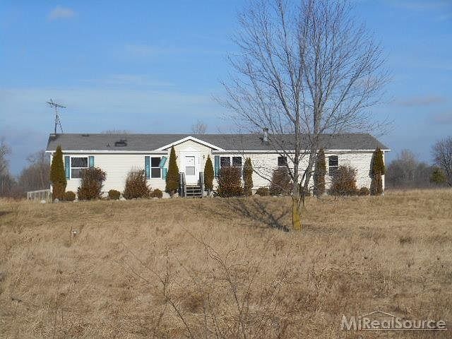 For Sale: 13722 Sullivan, Capac, MI 48014