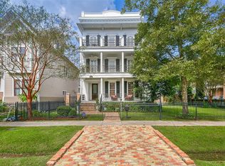 609 E 9th St, Houston, TX 77007