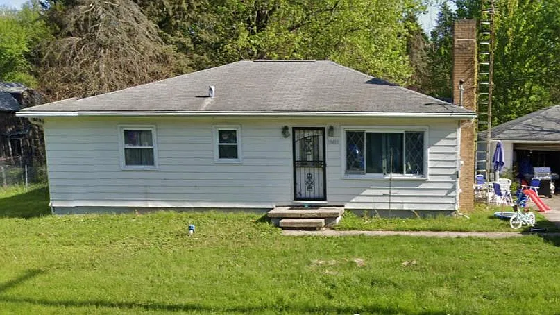 19403 Auten Rd