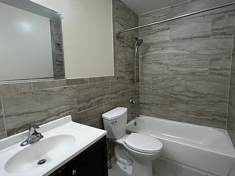 6805 Hana Rd — Photo 9