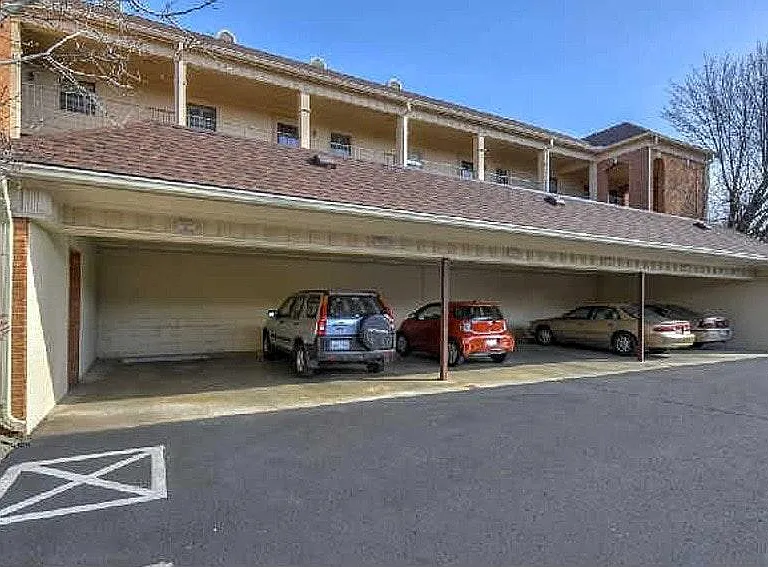Carport