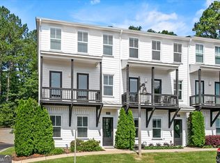 205 Sessions St, Woodstock, GA 30188