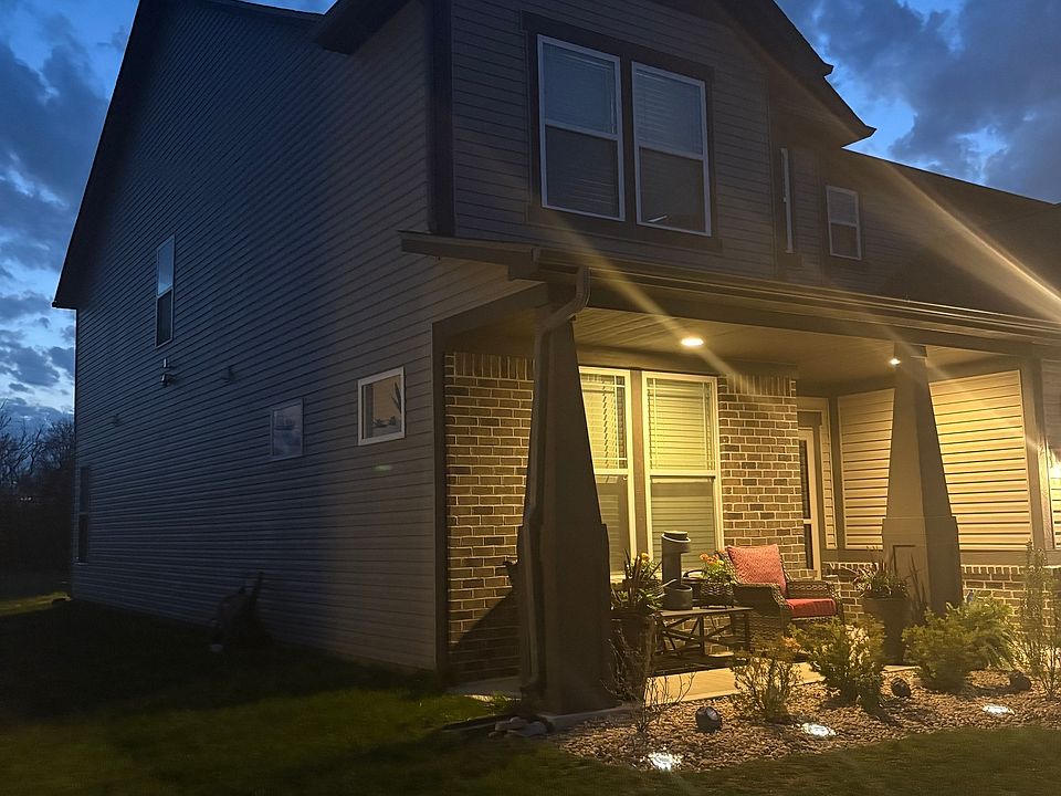 2nd image of 912 Grassy Branch Dr