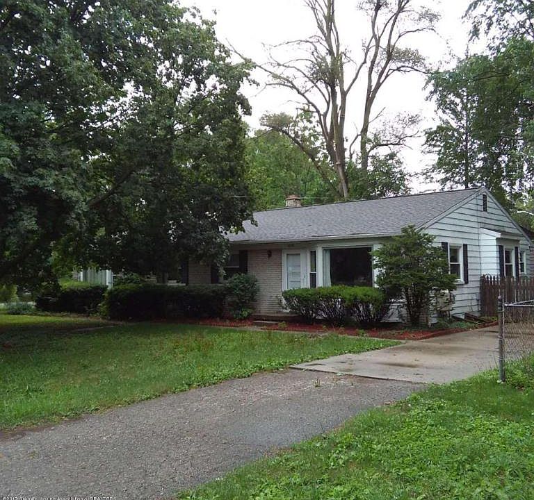 2nd image of 5050 Wardcliff Dr