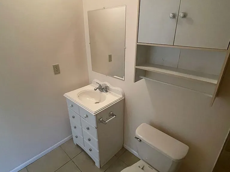 926 Lake Destiny Rd #G — Photo 19