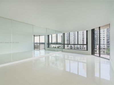 520 Brickell Key Dr APT A902, Miami, FL, 33131
