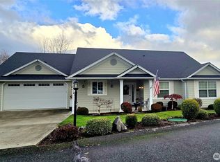 1414 Mark Twain Dr, Centralia, WA