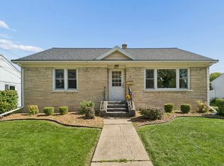 285 Dahl Pl, Fond Du Lac, WI 54935