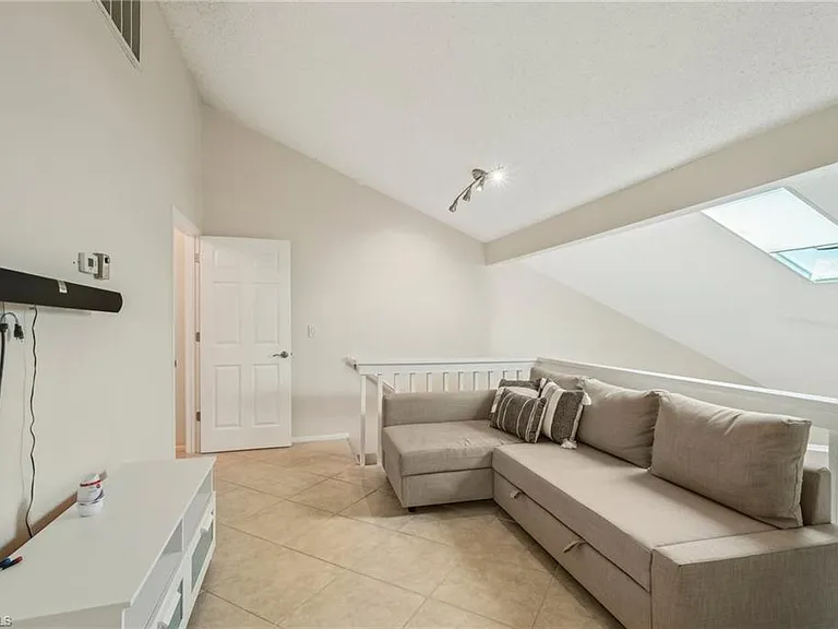 13345 Broadhurst Loop — Photo 20