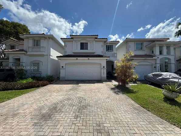 7131 NW 114th Ct, Doral, FL 33178