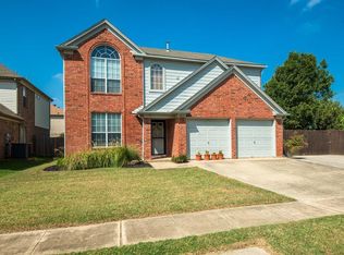 903 Roaring Canyon Rd, Euless, TX 76039