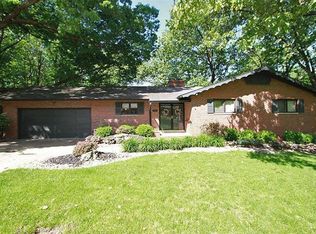 433 Valley Dr, East Alton, IL