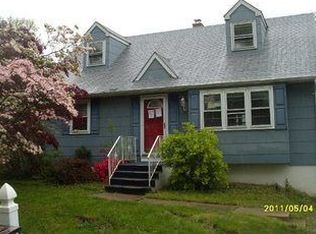 54 Rosedale Ave, Ewing, NJ 08638