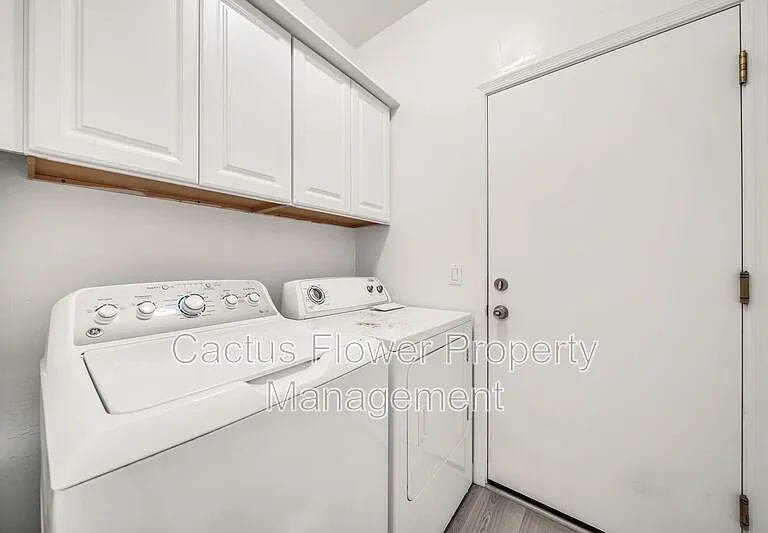 20276 N 64th Ave — Photo 36