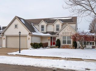 1632 Auburn COURT, Waukesha, WI 53189