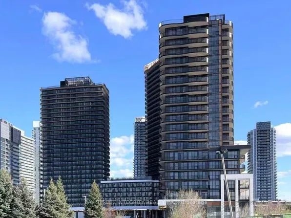 68 Esther Shiner Blvd, Toronto, ON