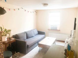 318 Eckford St #3R, Brooklyn, NY 11222