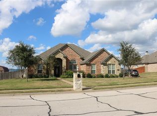 409 N Cedar Ridge Cir, Robinson, TX 76706