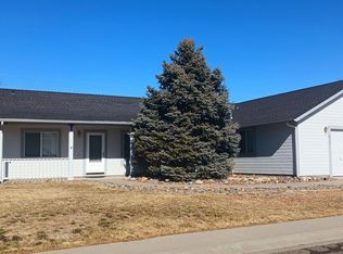 872 Ridgecrest Dr, Carson City, NV 89705