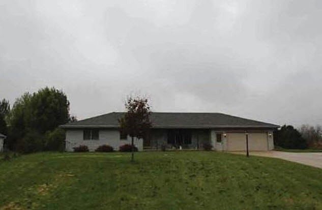 1st image of W2016 Summer Hill Dr