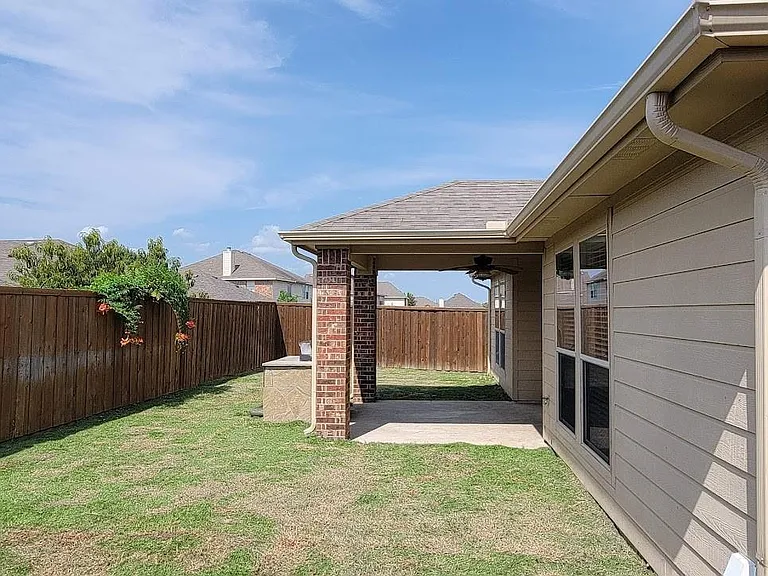 130 Meadow Crest Dr — Photo 20