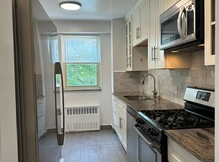 30 Lake St APT 5F, White Plains, NY 10603