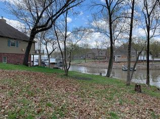 58591 E 297th Rd, Grove, OK 74344