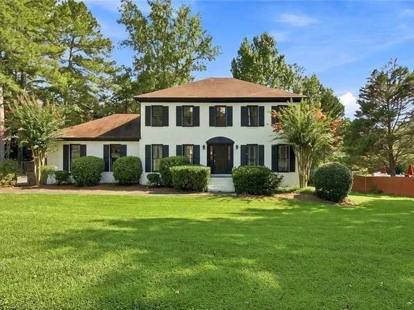 1494 Oak Springs Dr, Marietta, GA 30066