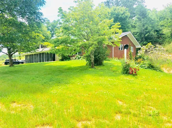 5783 Double Island Rd, Green Mountain, NC 28740