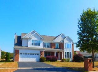 1421 Sweetbay Ln, West Chicago, IL 60185