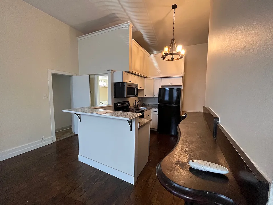 kitchen has a built in bar