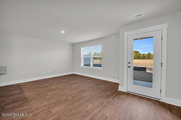 109 N Grassland Rd — Photo 6