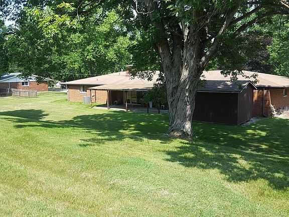 5th image of 2327 Ivy Crest Dr