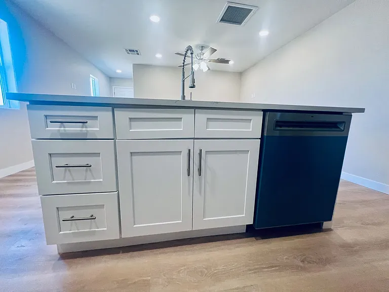 659 Hancock Rd #2 — Photo 7